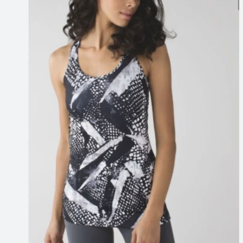 LULULEMON Racerback static mist patterned tank❤️❤️❤️❤️ - Picture 1 of 7